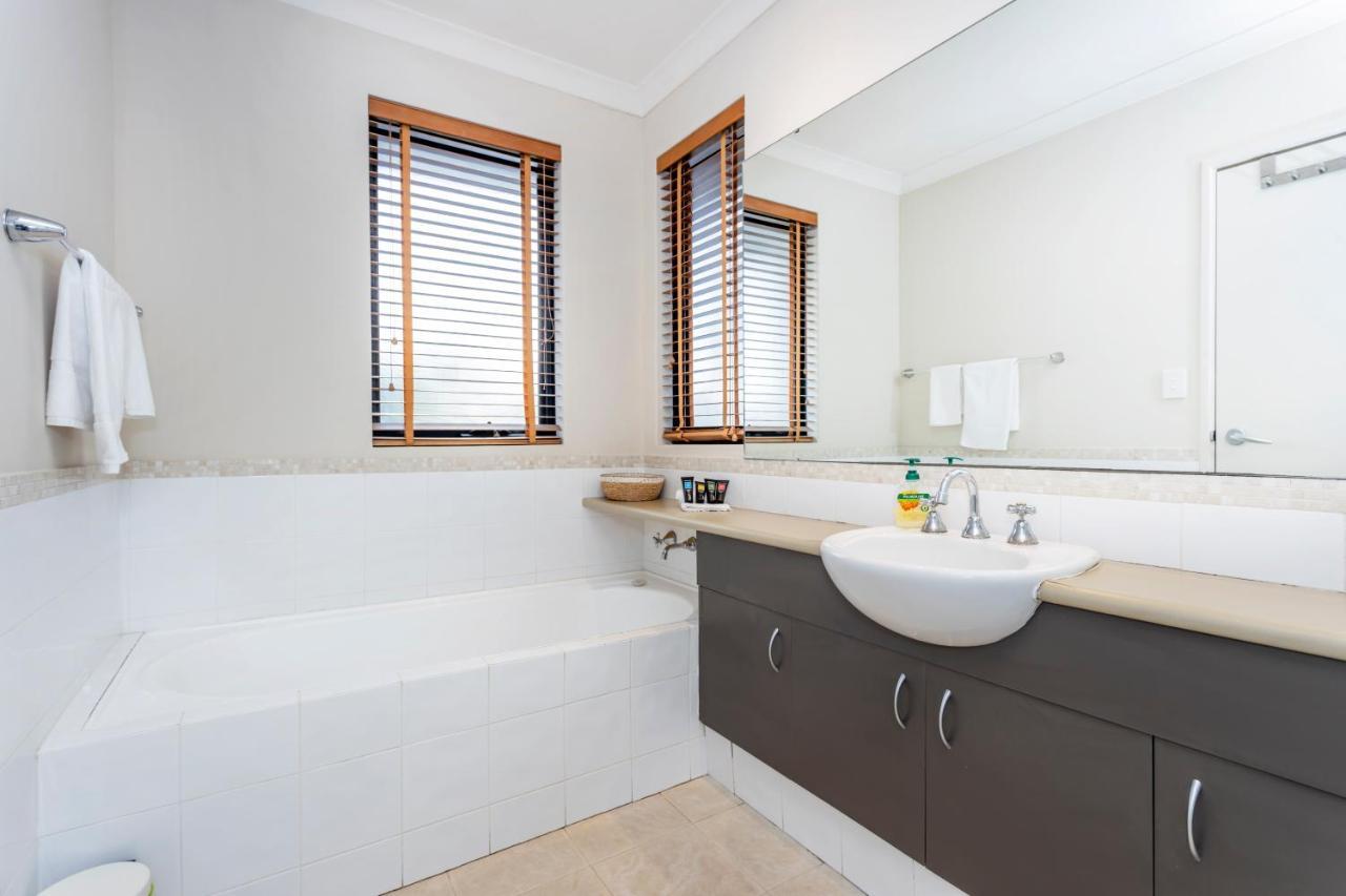 Coode Street Townhouse - Executive Escapes Vila Perth Exterior foto